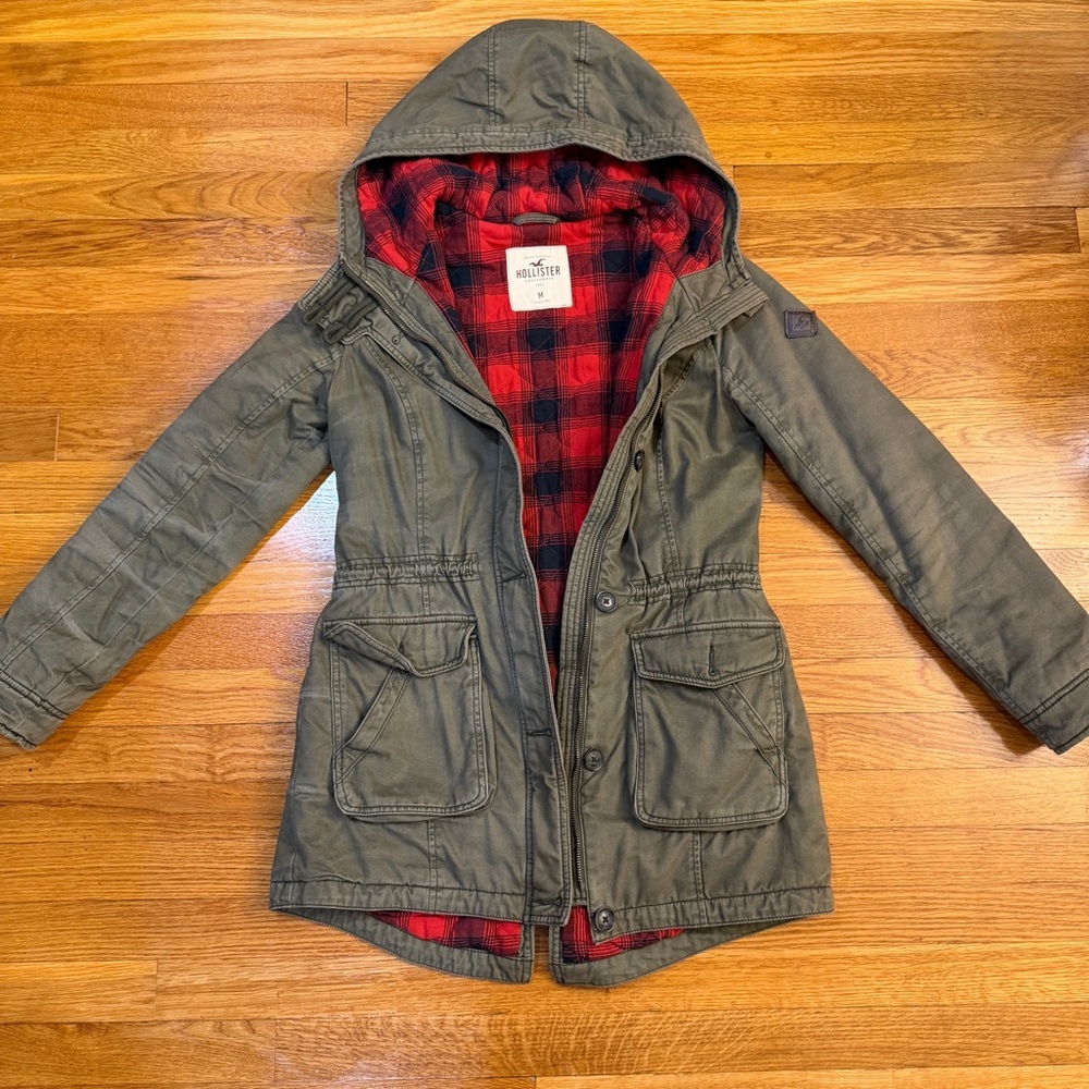 Hollister Y2K Utility Style Hooded Jacket with Red Buffalo Plaid Lining - Size M